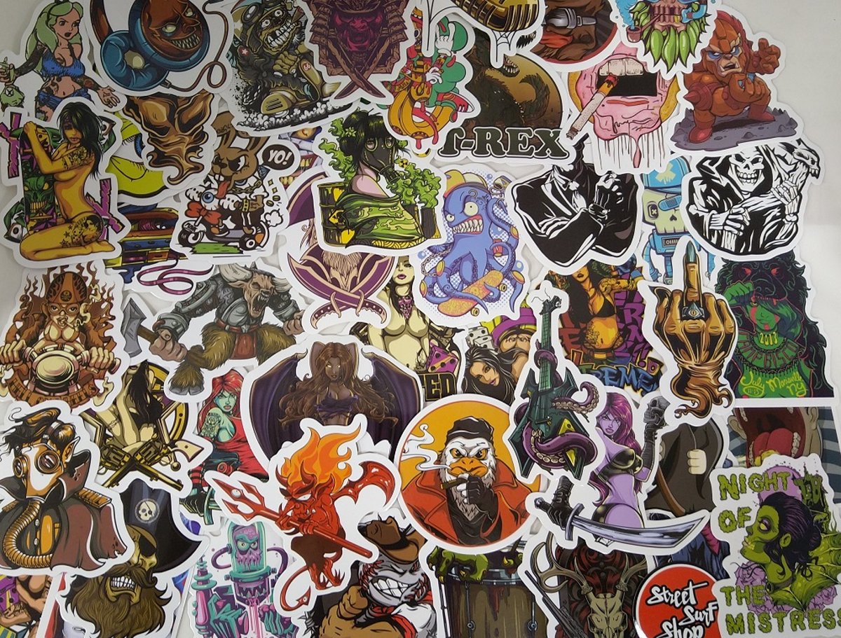 Stickerset terror 50 stickers voor je stuntstep, helm, skateboard of agenda