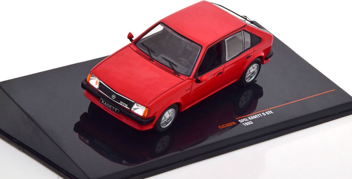 Opel Kadett D GT/E 1983 Rood 1-43 Ixo Models