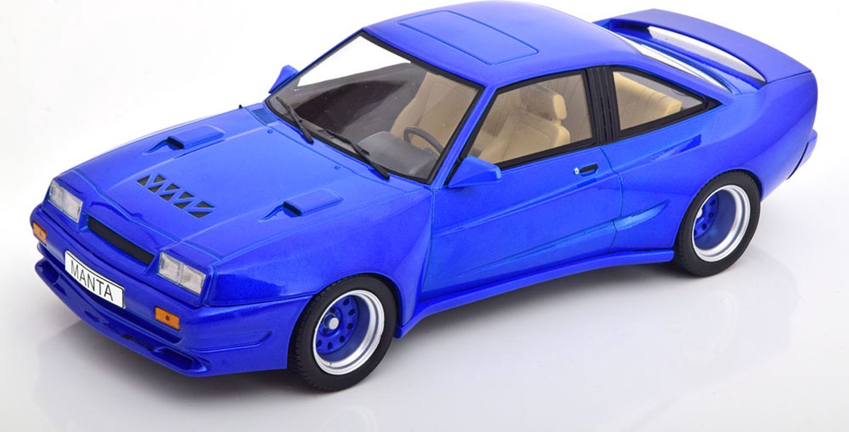 Opel Manta B Mattig Blauw Metallic 1-18 MCG Models