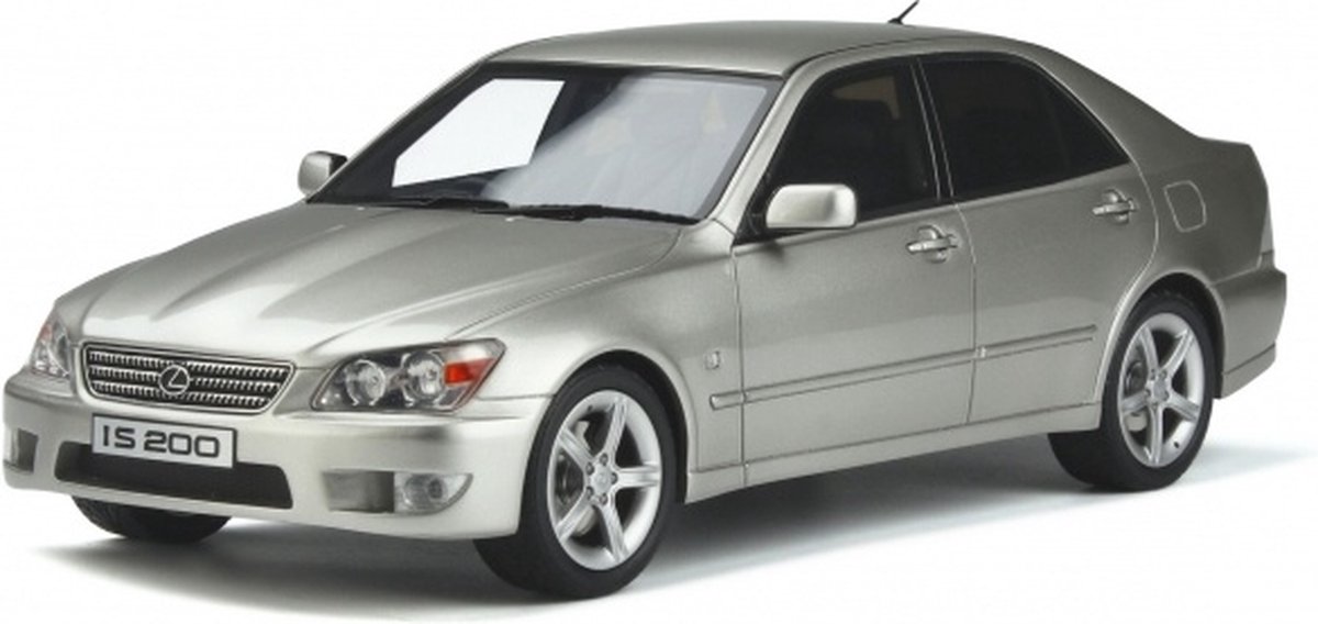 Otto Mobile Lexus IS200 Zilver Metallic 1:18