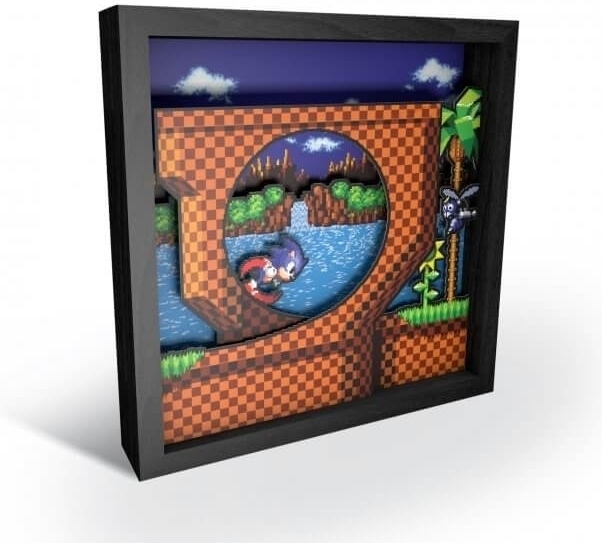 Sonic the Hegdehog Pixel Frame - Loop Scene (25cm x 25cm)