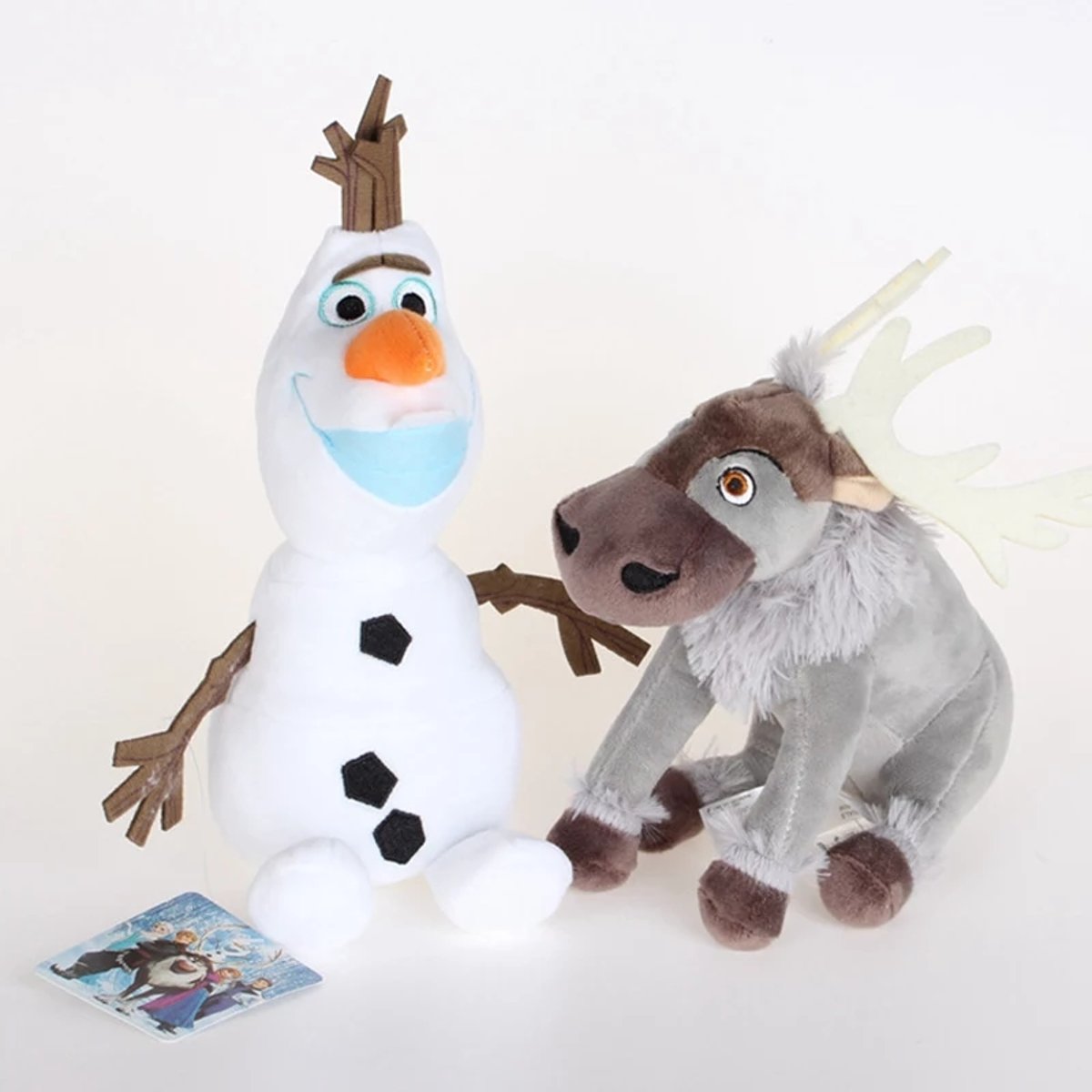 Frozen 2 - Set van 2 knuffels - Olaf & Sven - 20 cm - Pluche knuffels - Disney film