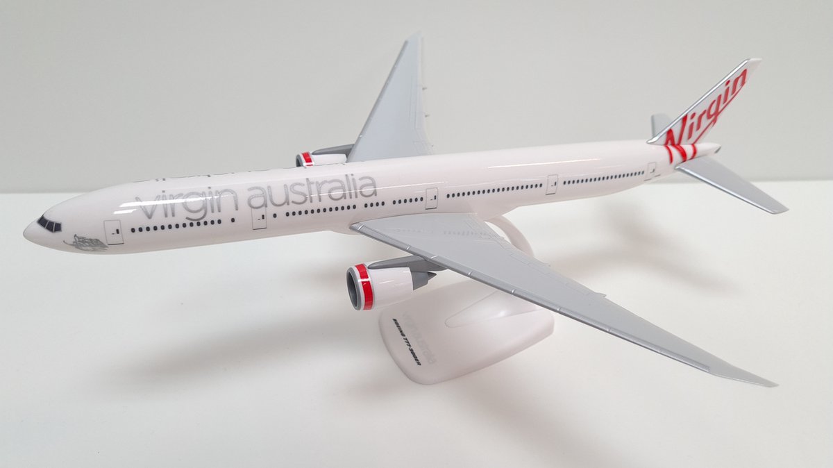 Schaalmodel vliegtuig Virgin Australia Boeing 777-300ER schaal 1:200 lengte 32,4cm