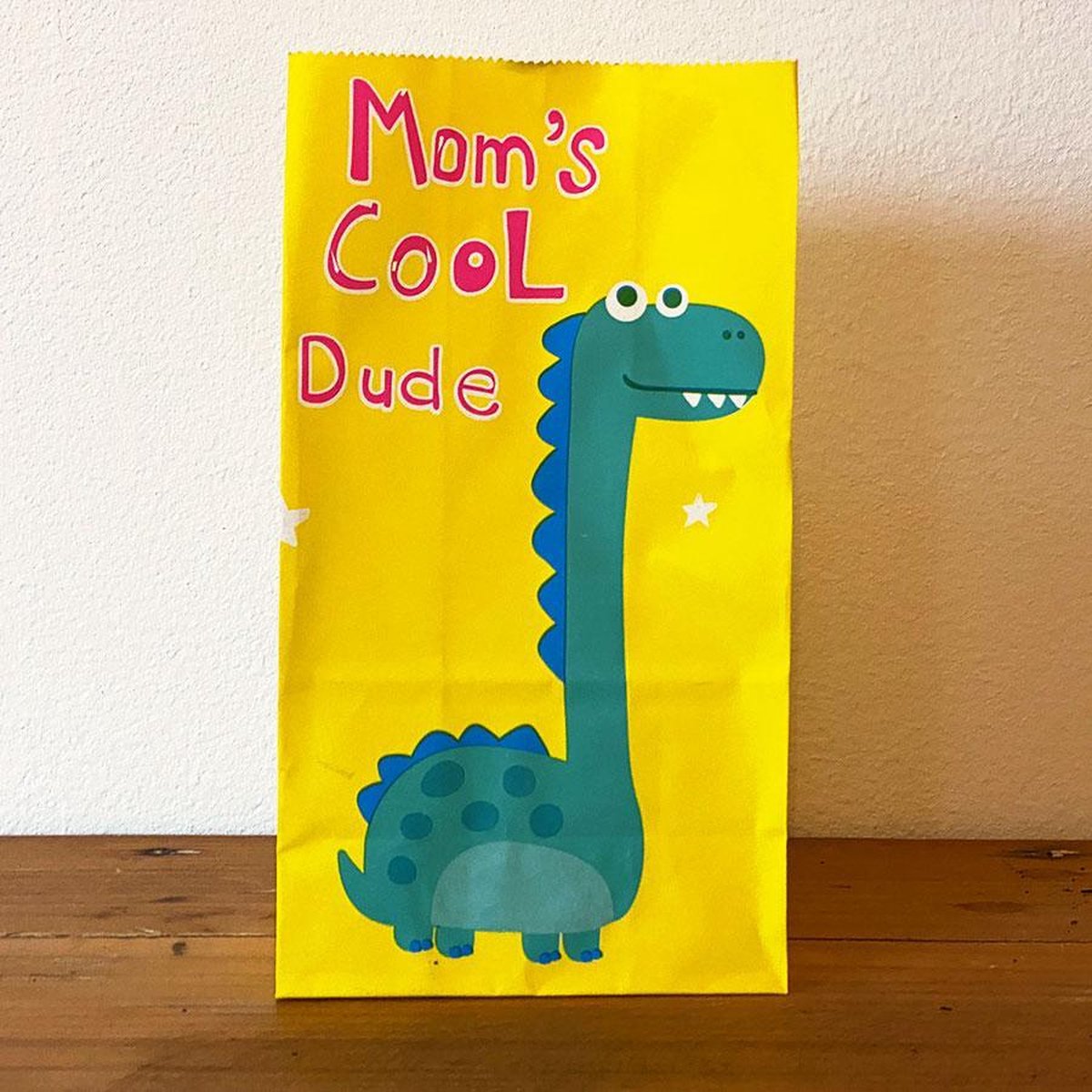 10 x Dino print zakje - Traktatie zakjes - Moms cool Dude - Dino feestje - 10 x Dino zakjes voor traktatie school of kinderfeestje