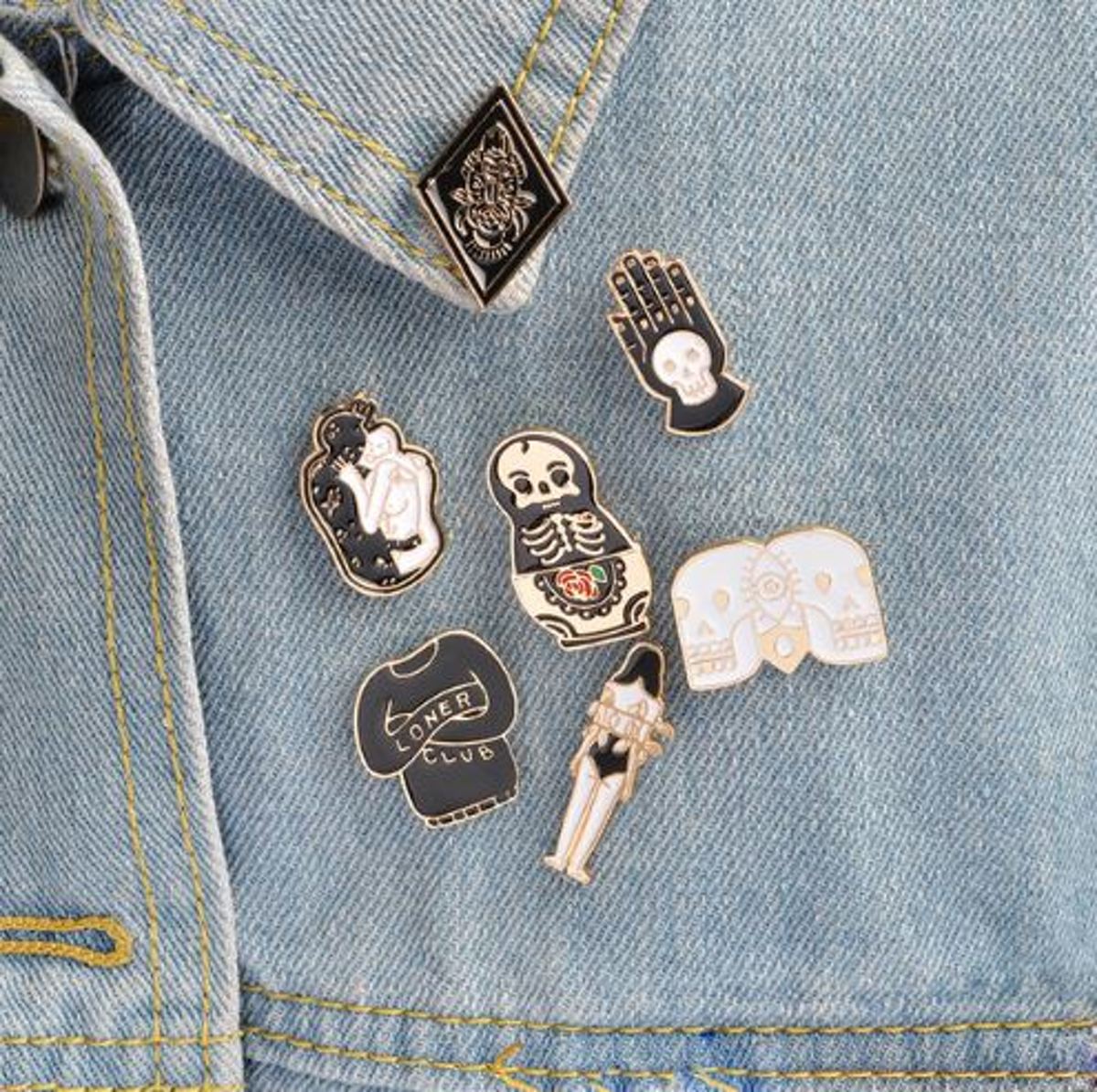 Pin ‘Punk loner club set (7)’ - stof accessoire en applicatie