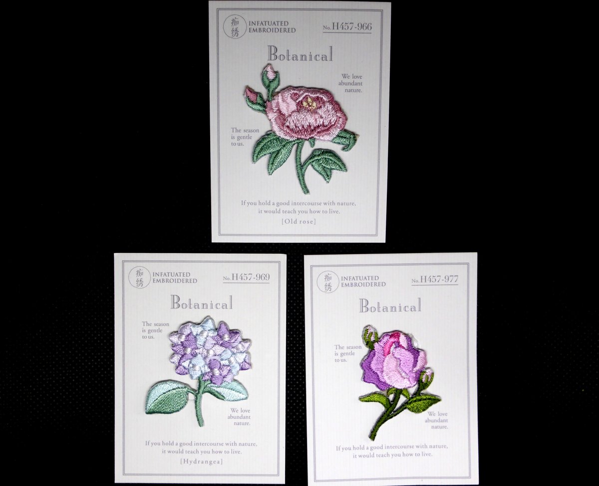 Strijk embleem ‘Deluxe bloem roze kadopatch set (3)’ – stof & strijk applicatie