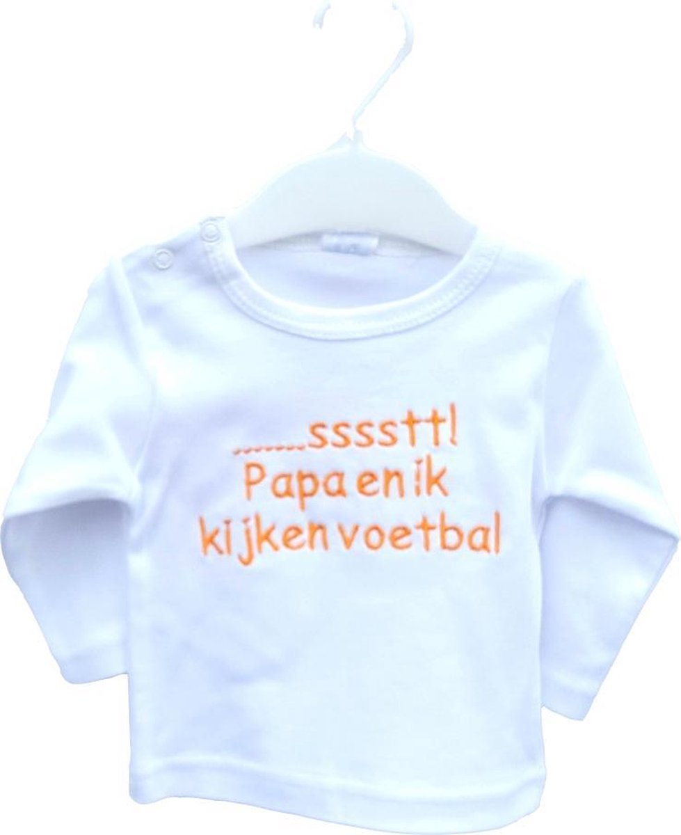 Voetbal - EK- Oranje - baby - longsleeve - kraamcadeau - Sssst Papa en ik kijken voetbal -  wit - maat 74