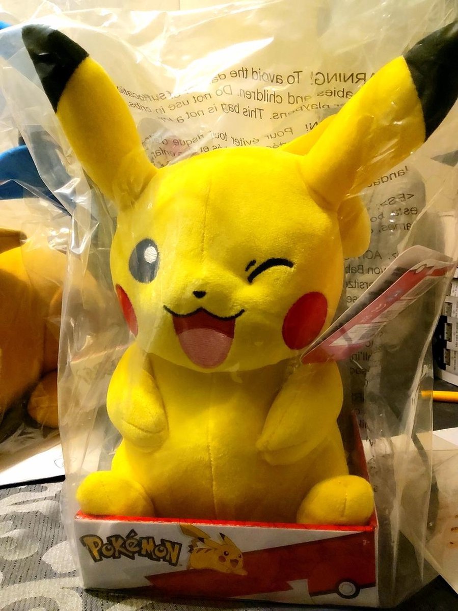 Pokemon Plush Figure 30 cm Wave 7 - Pikachu sitting wink