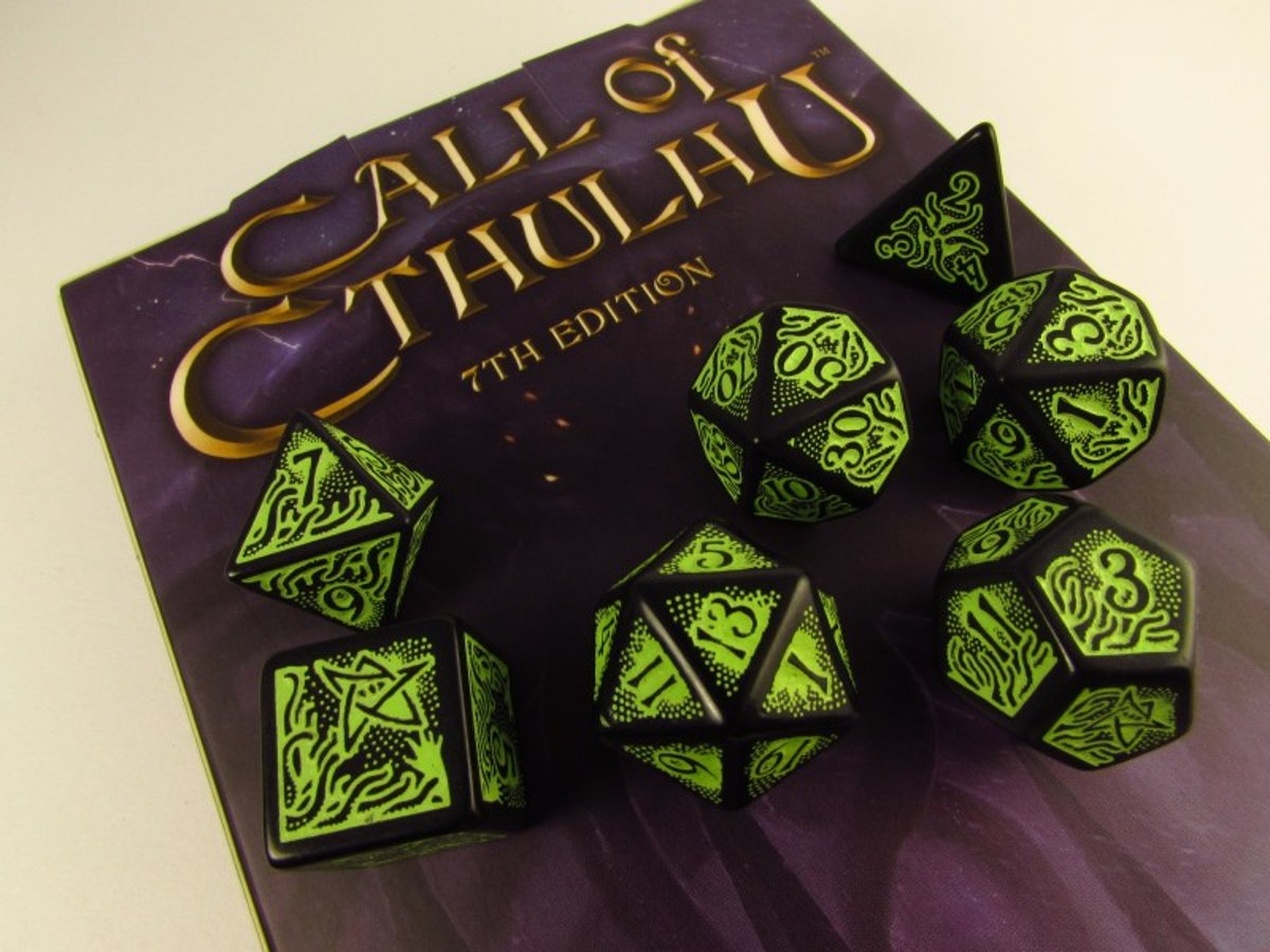 Call of Cthulhu 7th Edition Black & green Dice Set