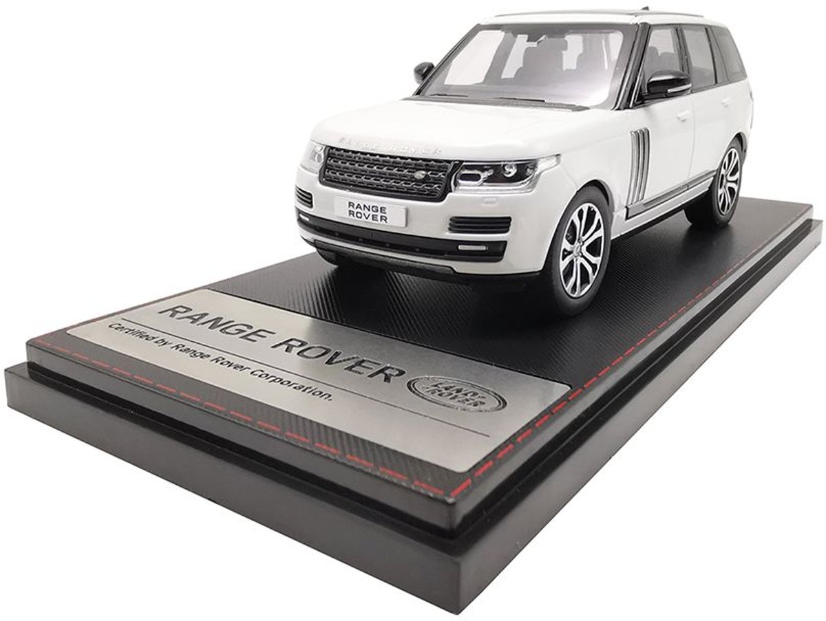 Range Rover SV Autobiography Dynamic 2017 White