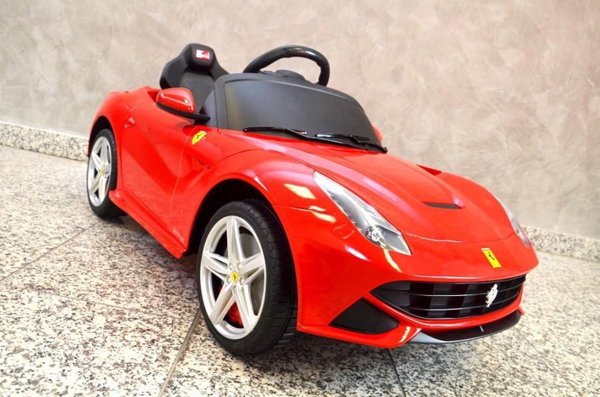 Ferrari elektrische auto - Rastar Ferrari F12 Berlinetta accu auto