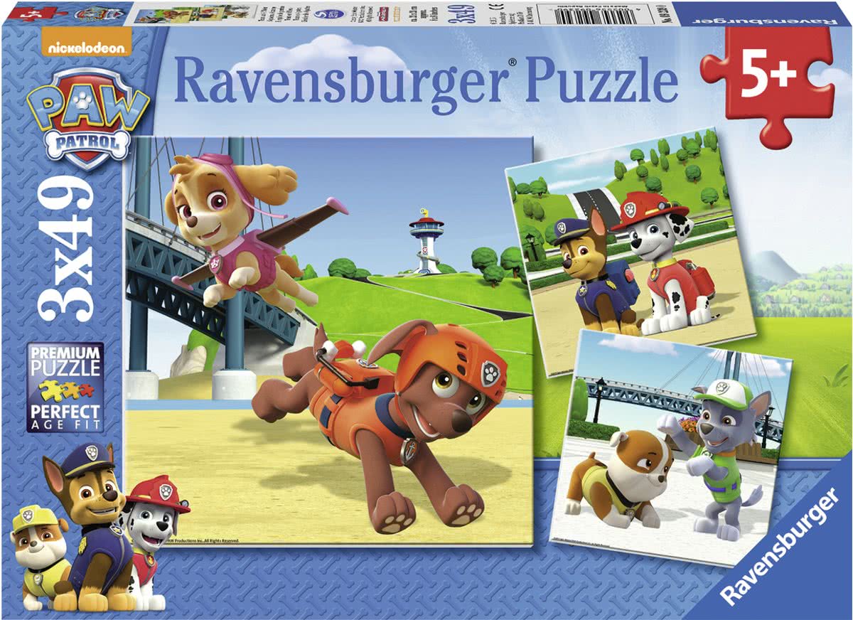   Paw Patrol. Team op 4 poten- Drie puzzels van 49 stukjes - kinderpuzzel