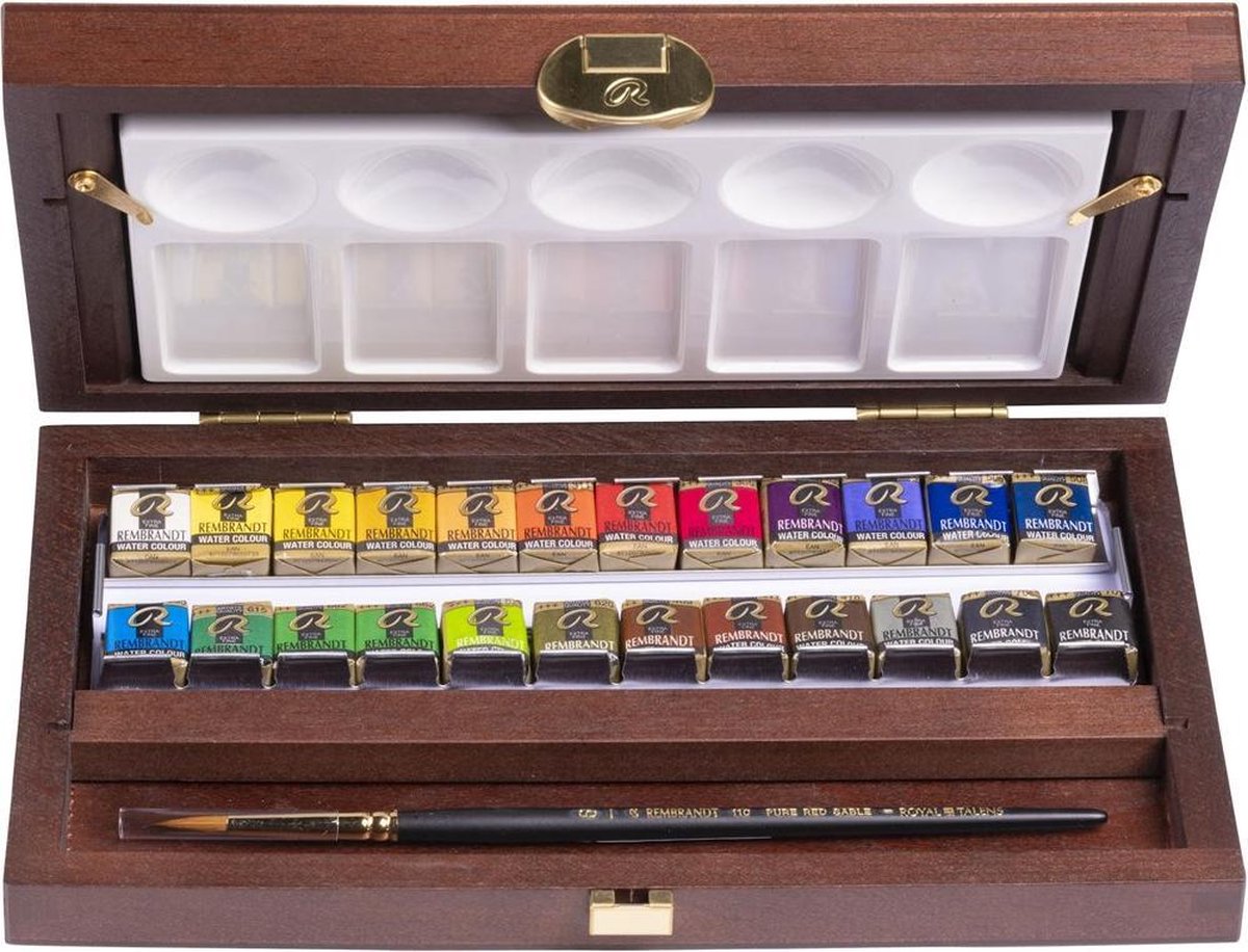 Rembrandt water colour box traditional 24 pans & accessories