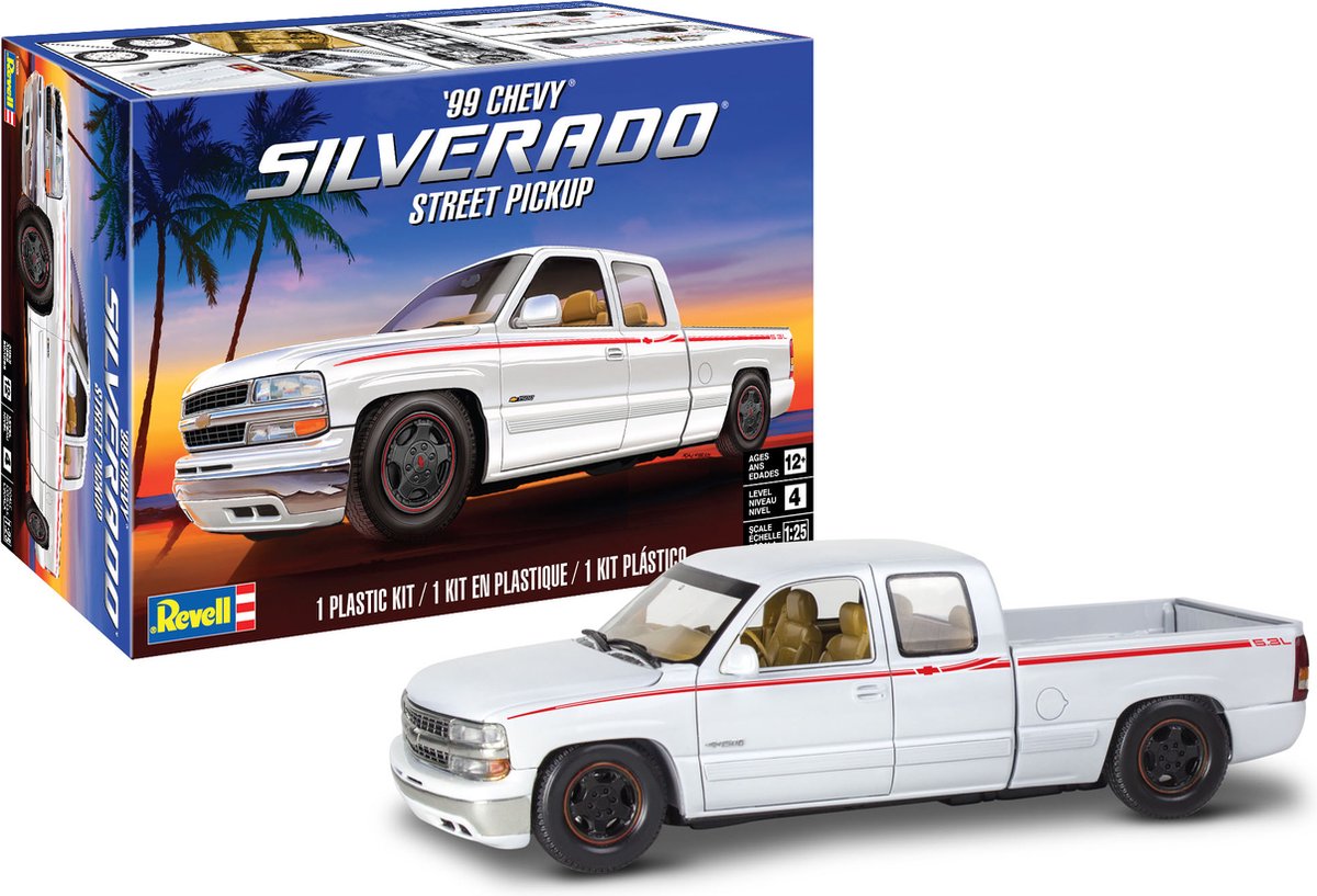 1:25   14538 1999 Chevy Silverado Custom Pickup Plastic kit