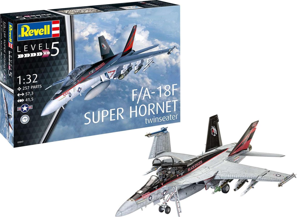 1:32   03847 F/A-18F Super Hornet Plane Plastic kit