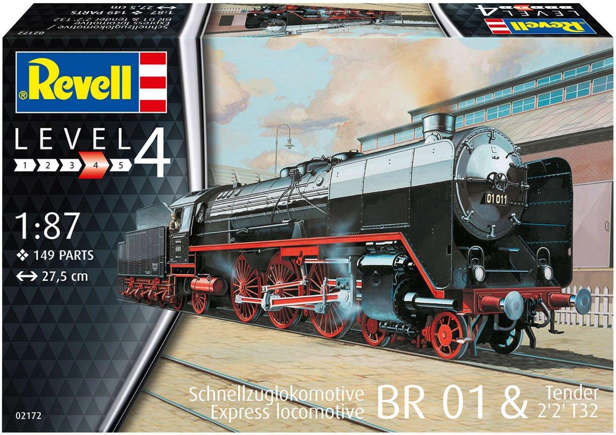 1:87   02172 Express locomotive BR01 with tender 22 T32 Plastic kit