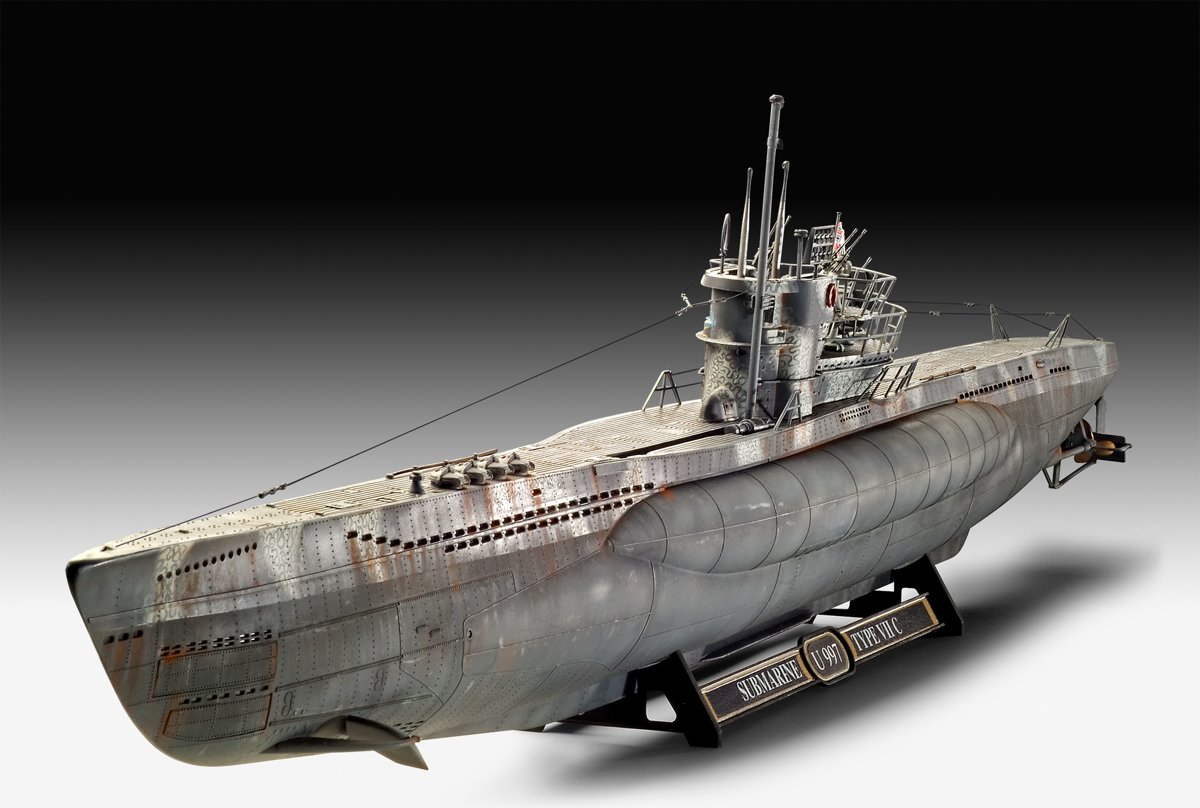 REVELL German Submarine Type VII C/41