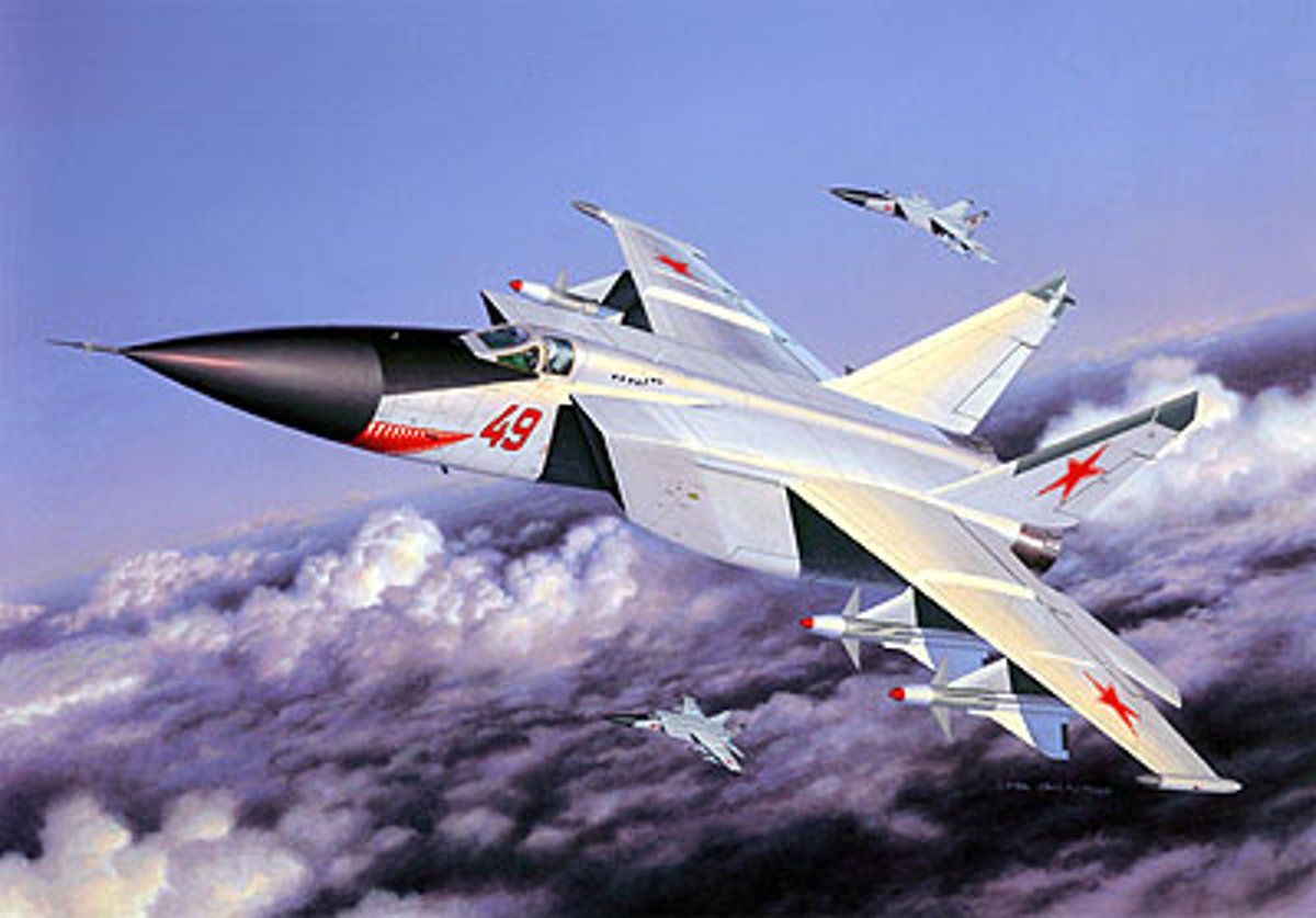 Revell 04589 modelbouwkit 1:48 MiG-25 PD 