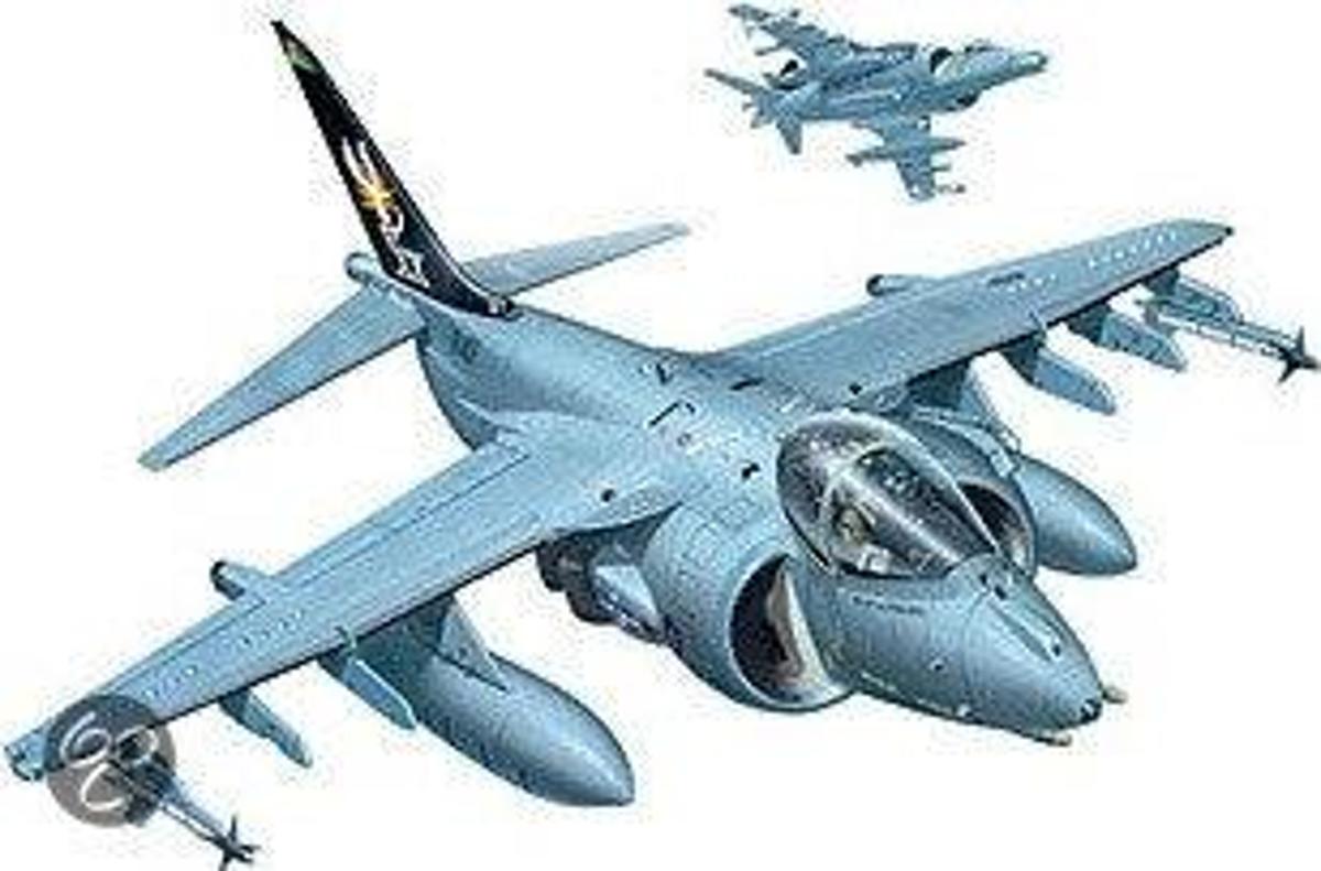 Revell Model Set BAe Harrier