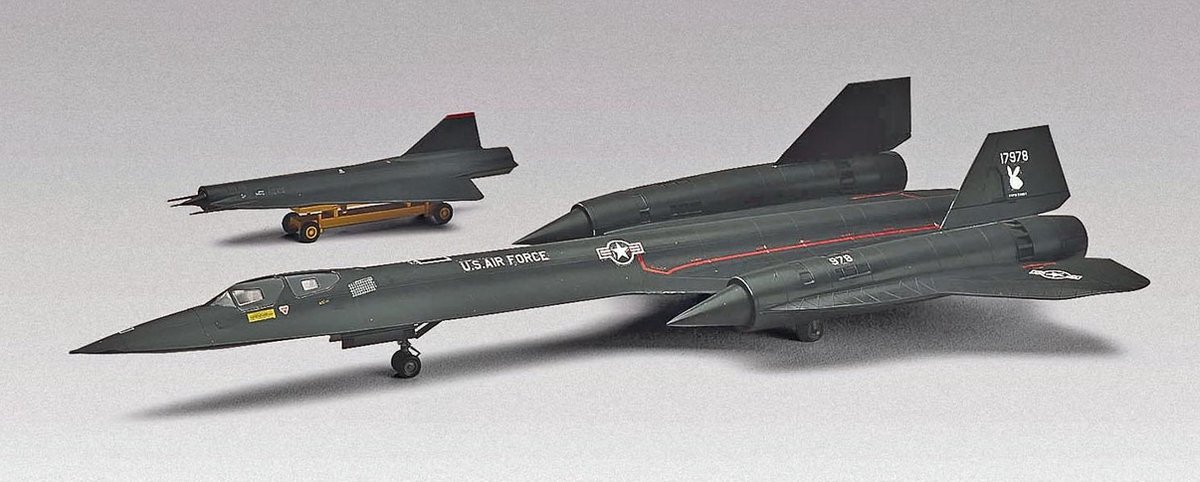   SR-71A Blackbird 1:72 Montagekit