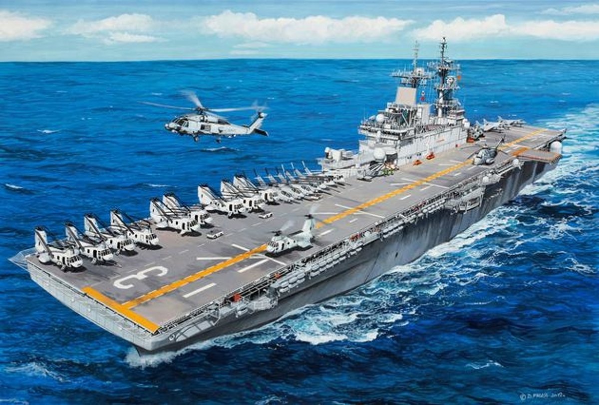 Revell U.S.S. Kearsarge LDH-3 1:700 Marineschip Montagekit