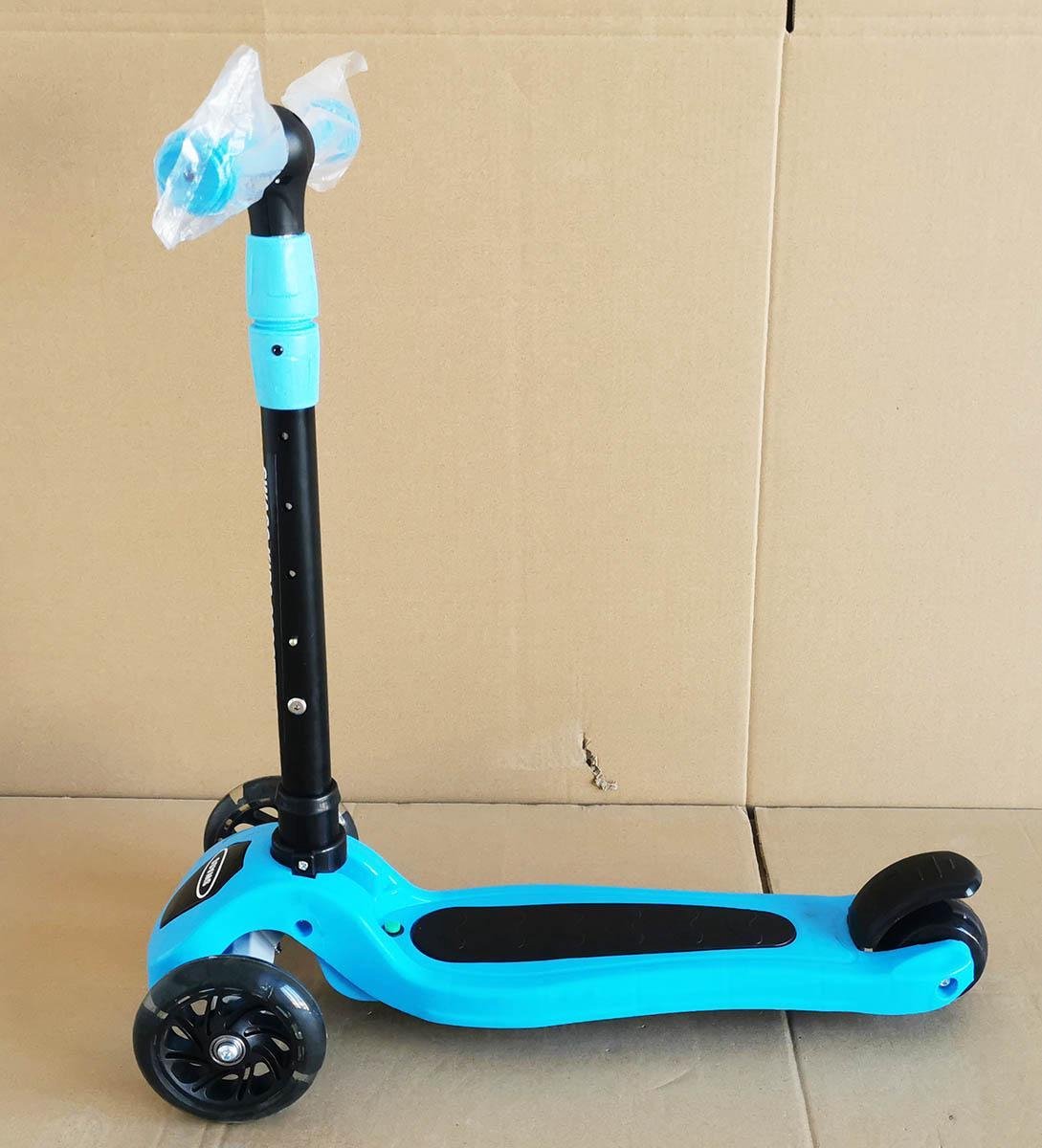   Kids Scooter Step 2 - LED Wielen - Blauw