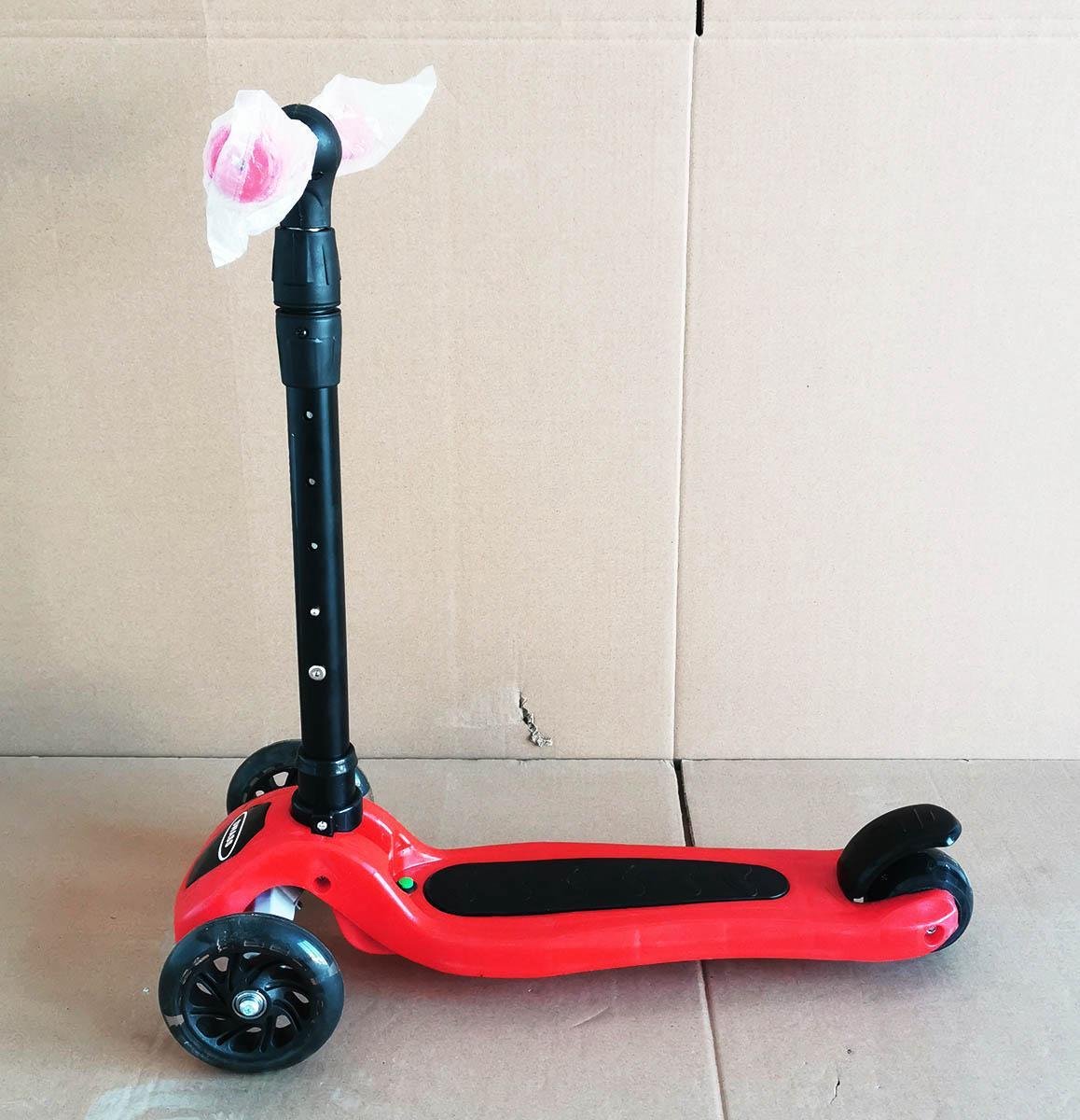 SWASS Kids Scooter Step 2 - LED wielen - Rood