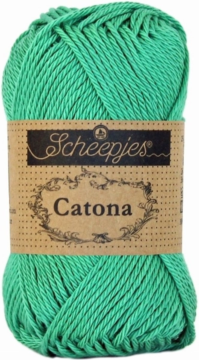 Scheepjes Catona - 241 Parrot Green. PAK MET 10 BOLLEN a 50 GRAM.