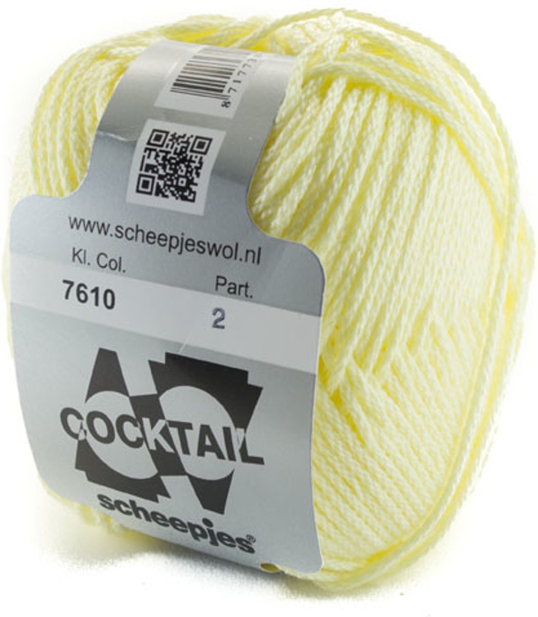 Scheepjes Cocktail licht groen 7800. PAK MET 10 BOLLEN a 50 GRAM.