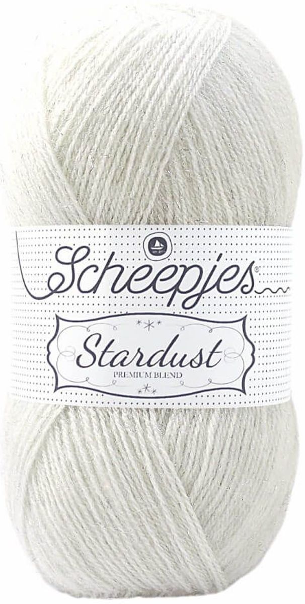 Scheepjes Stardust 652 Pegasus. PAK MET 4 BOLLEN a 100 GRAM. PARTIJ 77931