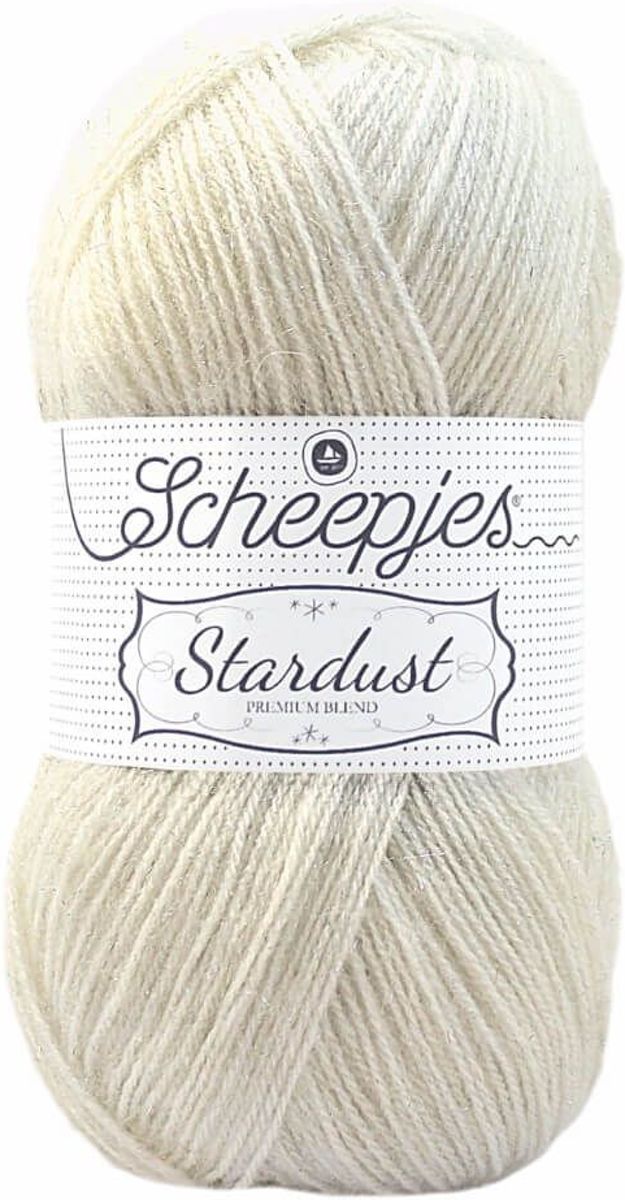 Scheepjes Stardust 653 Capricorn. BEIGE PAK MET 4 BOLLEN a 100 GRAM. PARTIJ 77931.