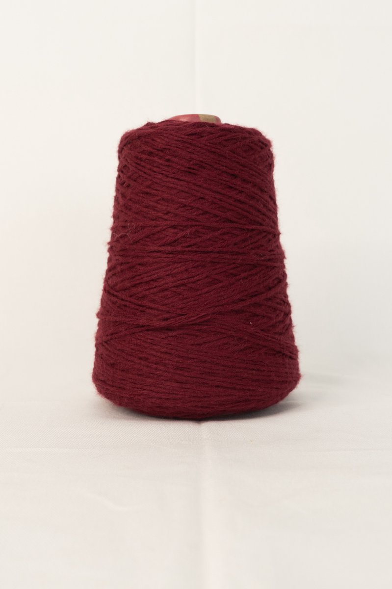 Tufting Yarn - Acryl Wol - Cones/Kegels-250 gram- 505 meters - Topkwaliteit- Granate