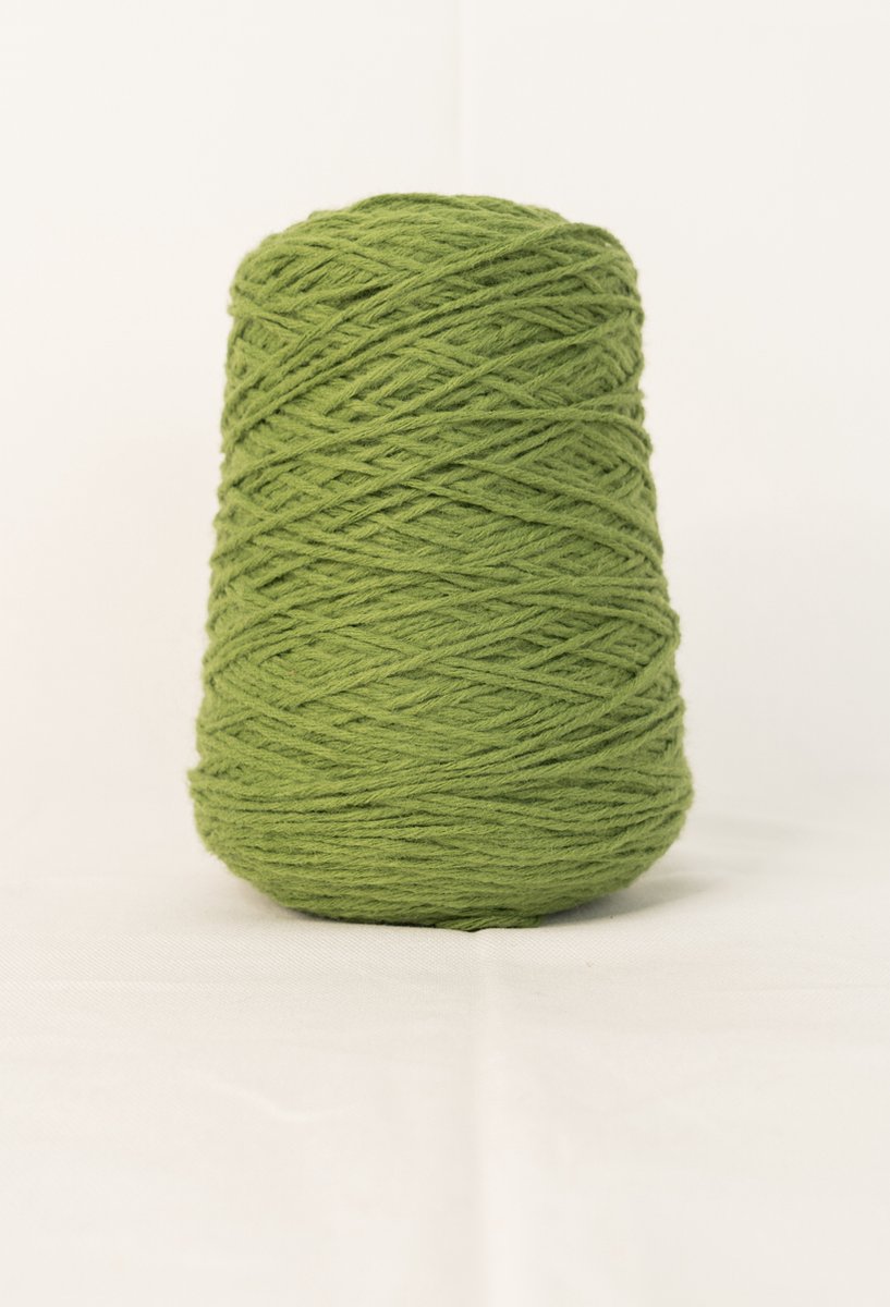Tufting Yarn - Acryl Wol - Cones/Kegels-250 gram- 505 meters - Topkwaliteit- Pino- Green