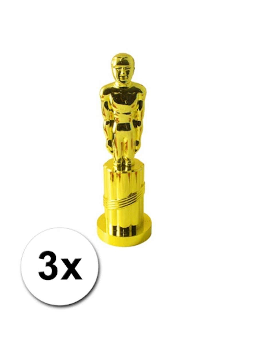 3 plastic beeldjes goud