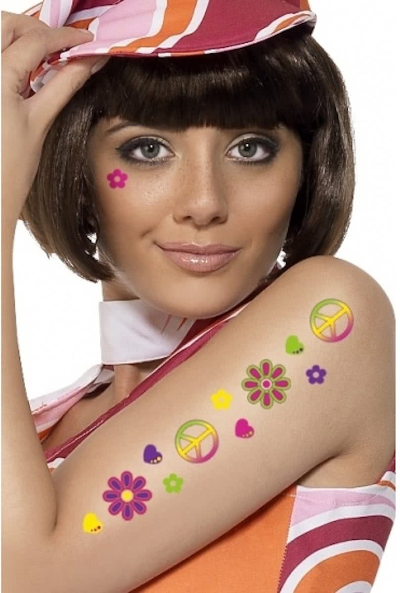 Flower power plak tatoeages