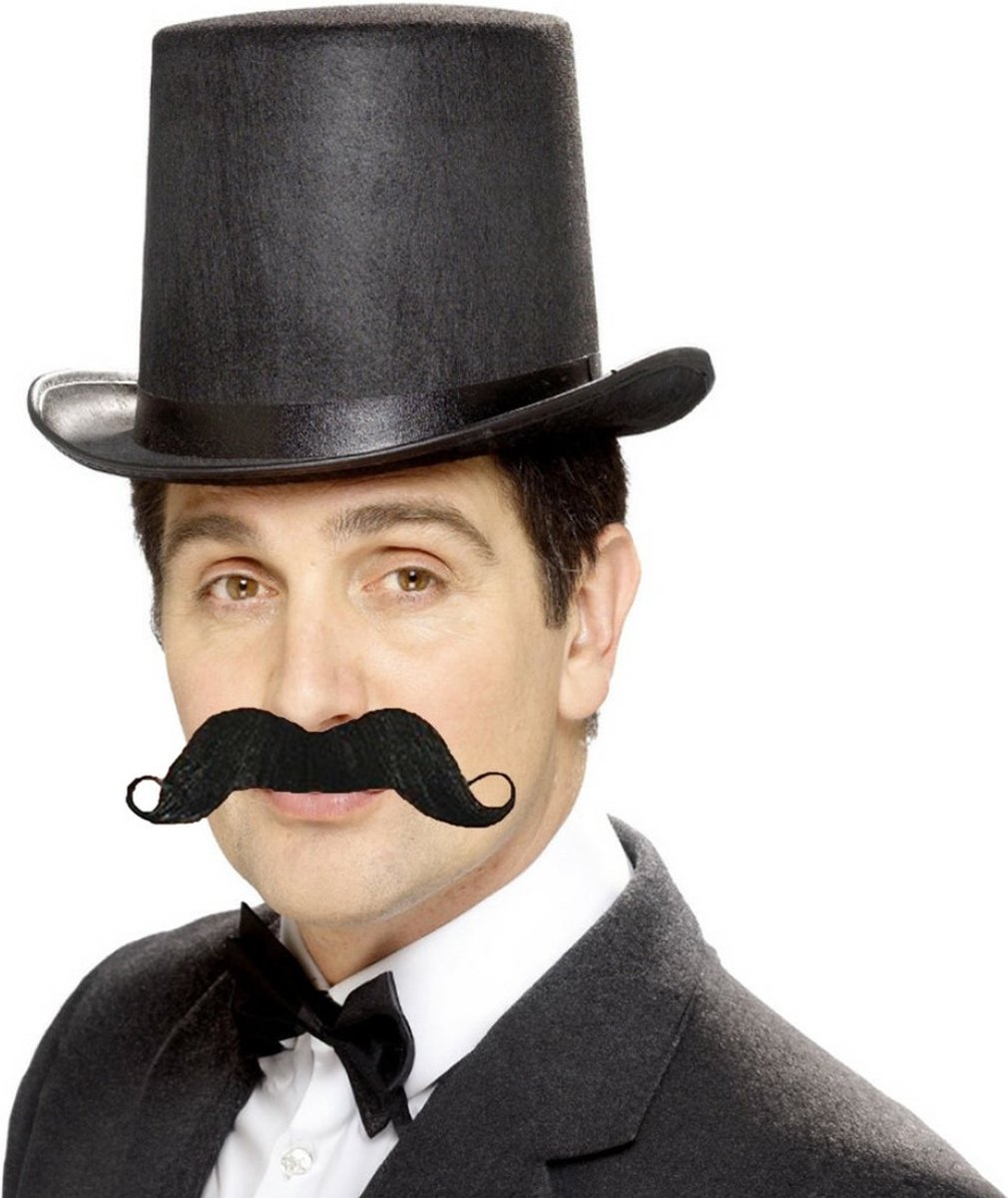   Aristocraat verkleedkleding - 3 delige set zwart - hoge hoed - vlinderstrikje - plaksnor - voor heren
