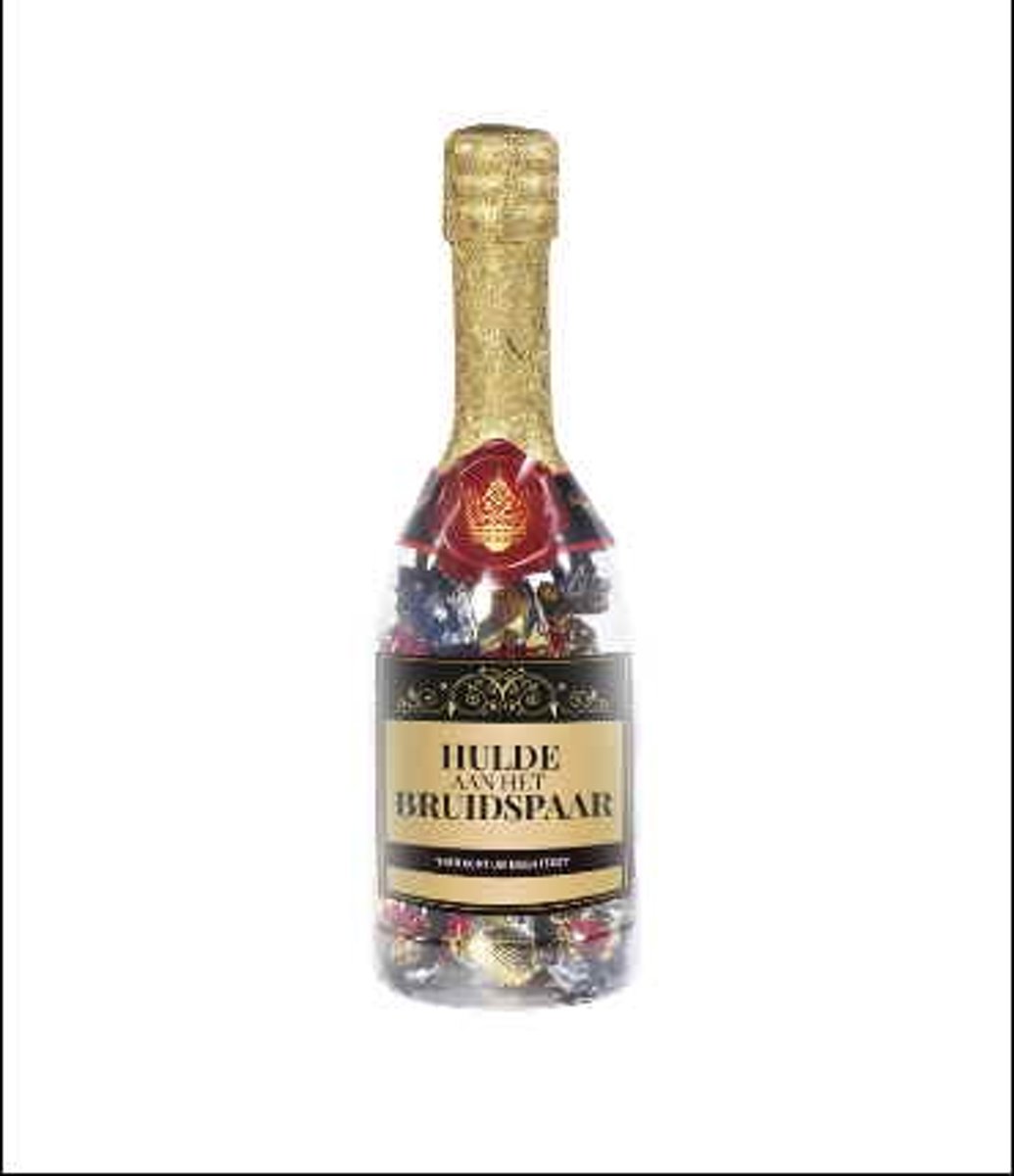 Champagnefles - Voor het bruidspaar - Gevuld met een luxe cocktailmix - In cadeauverpakking met gekleurd lint