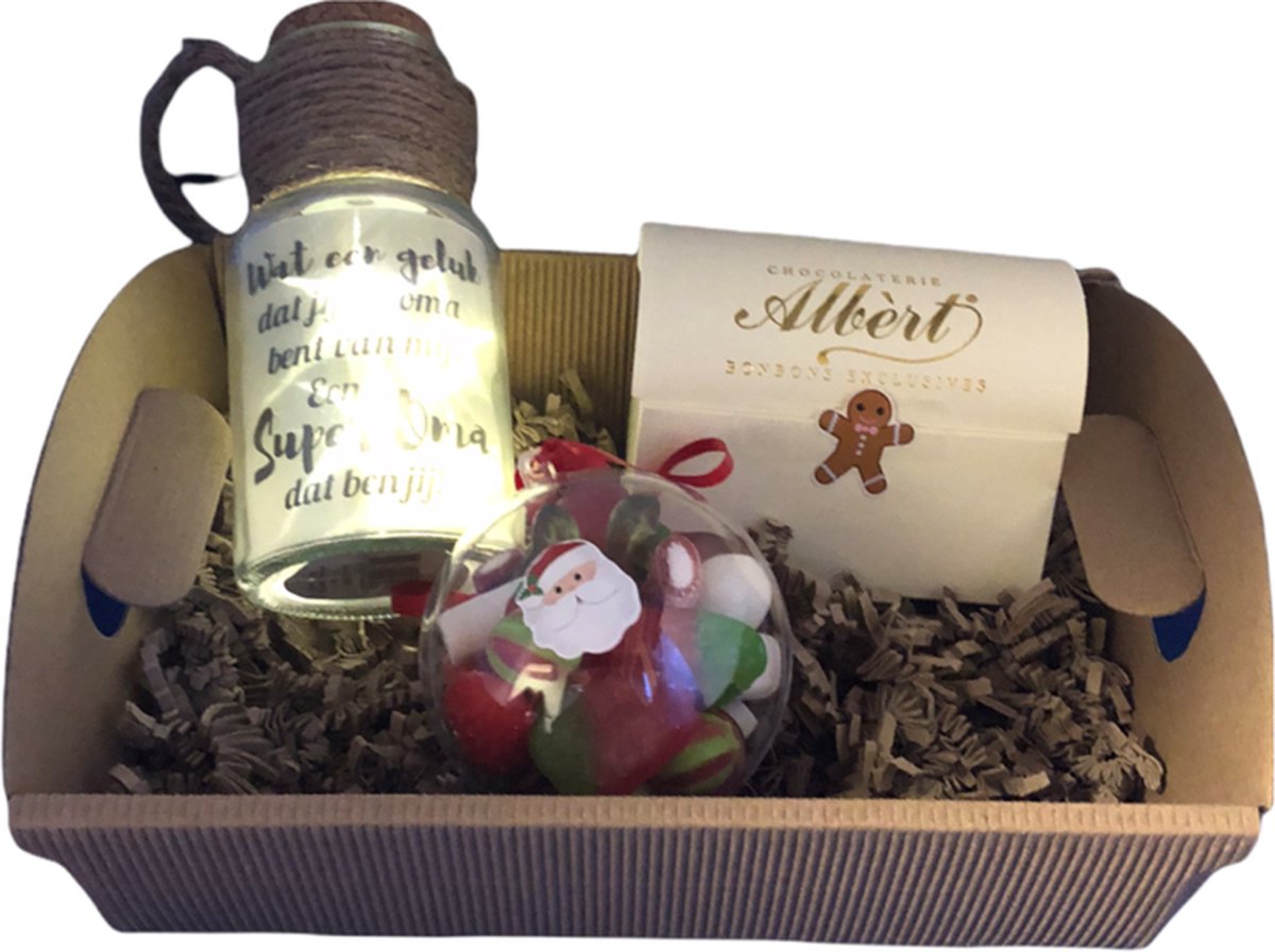 Kerst - Basket - Starlight Super Oma - Bonbons - Kerstbal met Snoep