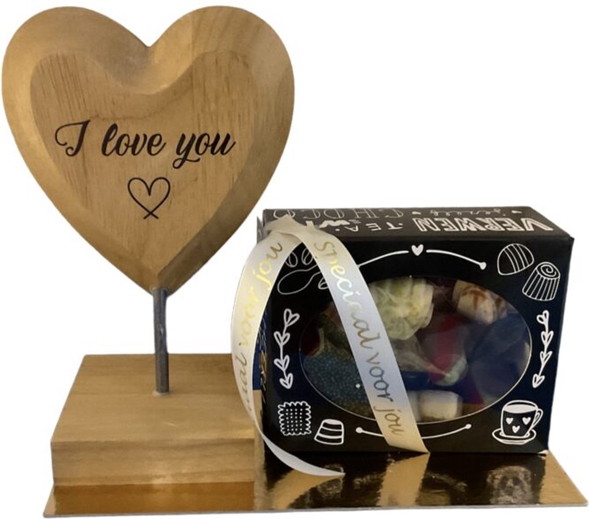 Kerst - Houten hart - I love you - Bonbons - Lint: Speciaal voor jou - Cadeauverpakking