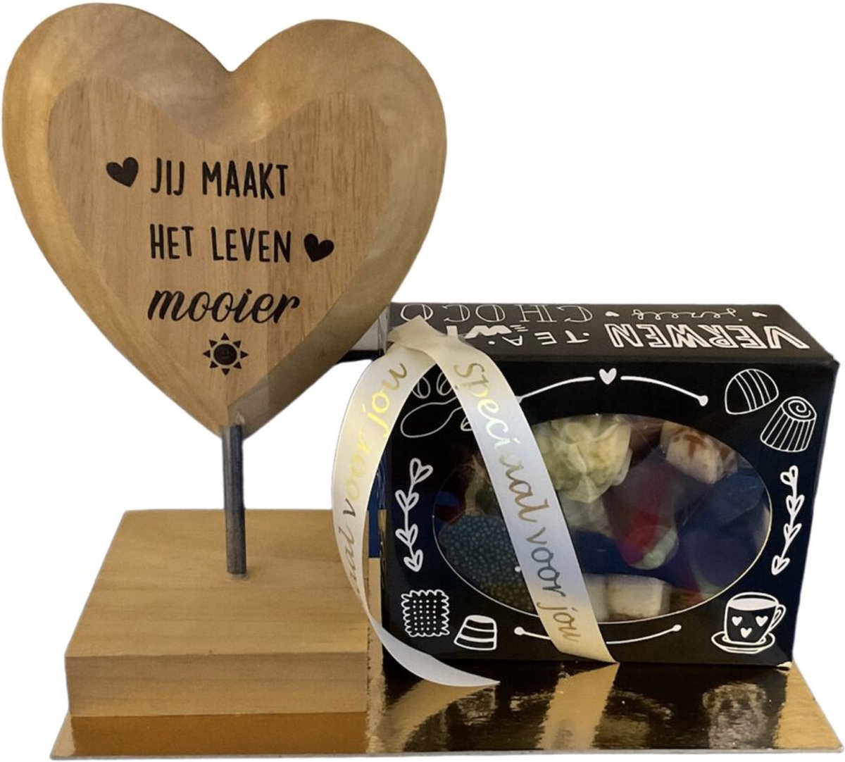 Kerst - Houten hart - Jij maakt het leven mooier - Bonbons - Lint: Speciaal voor jou - Cadeauverpakking