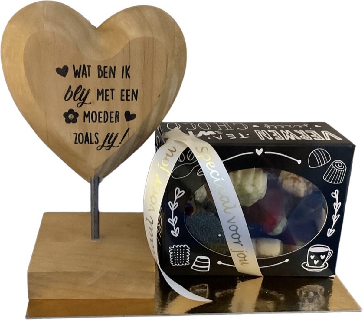 Kerst - Houten hart - Moeder - Bonbons - Lint: Speciaal voor jou - Cadeauverpakking