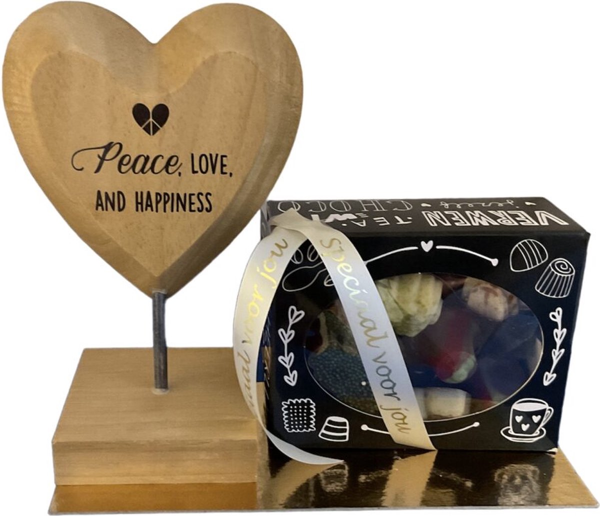 Kerst - Houten hart - Peace, Love, and happiness - Bonbons - Lint: Speciaal voor jou - Cadeauverpakking