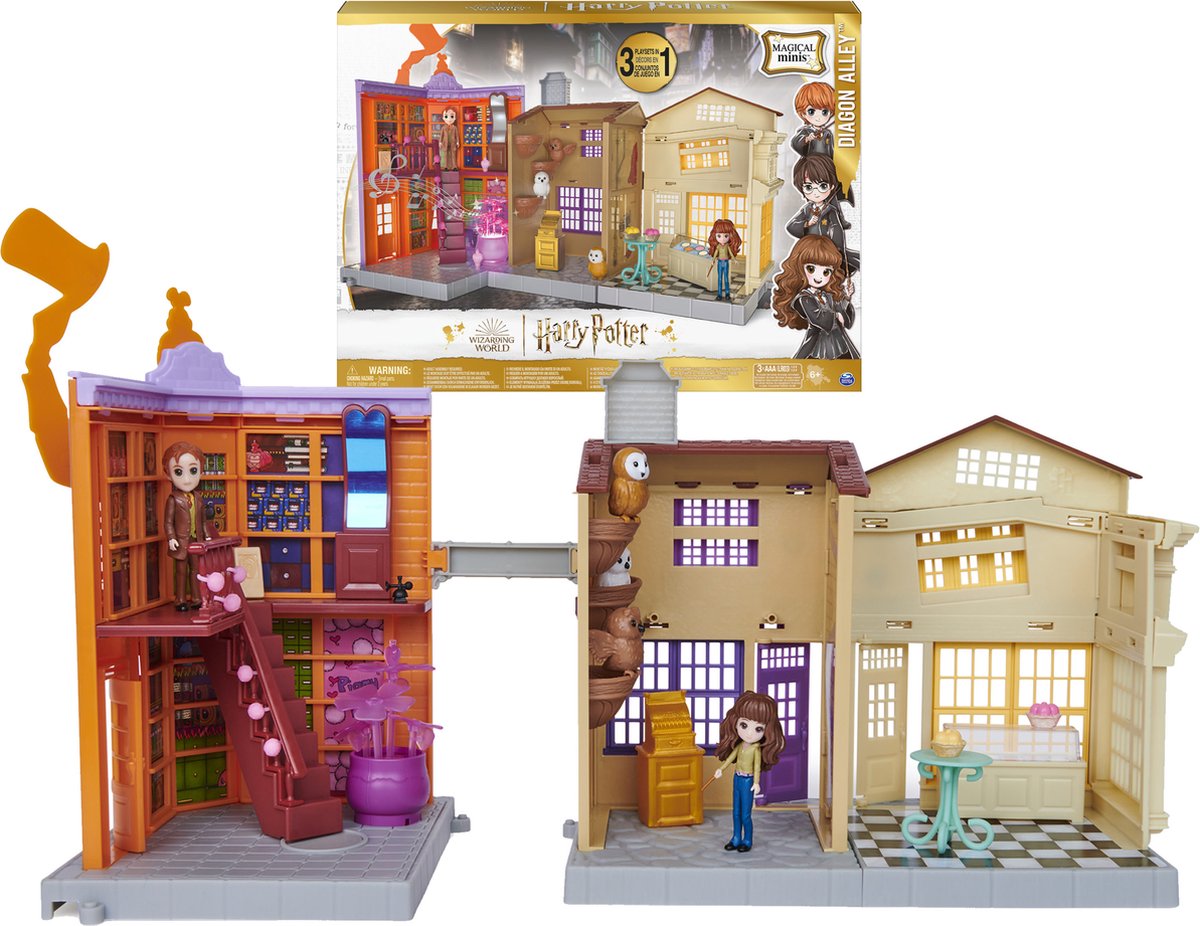 Wizarding World Harry Potter - Magical Minis Wegisweg 3-in-1 speelset met licht en geluid 2 figuren en 21 accessoires