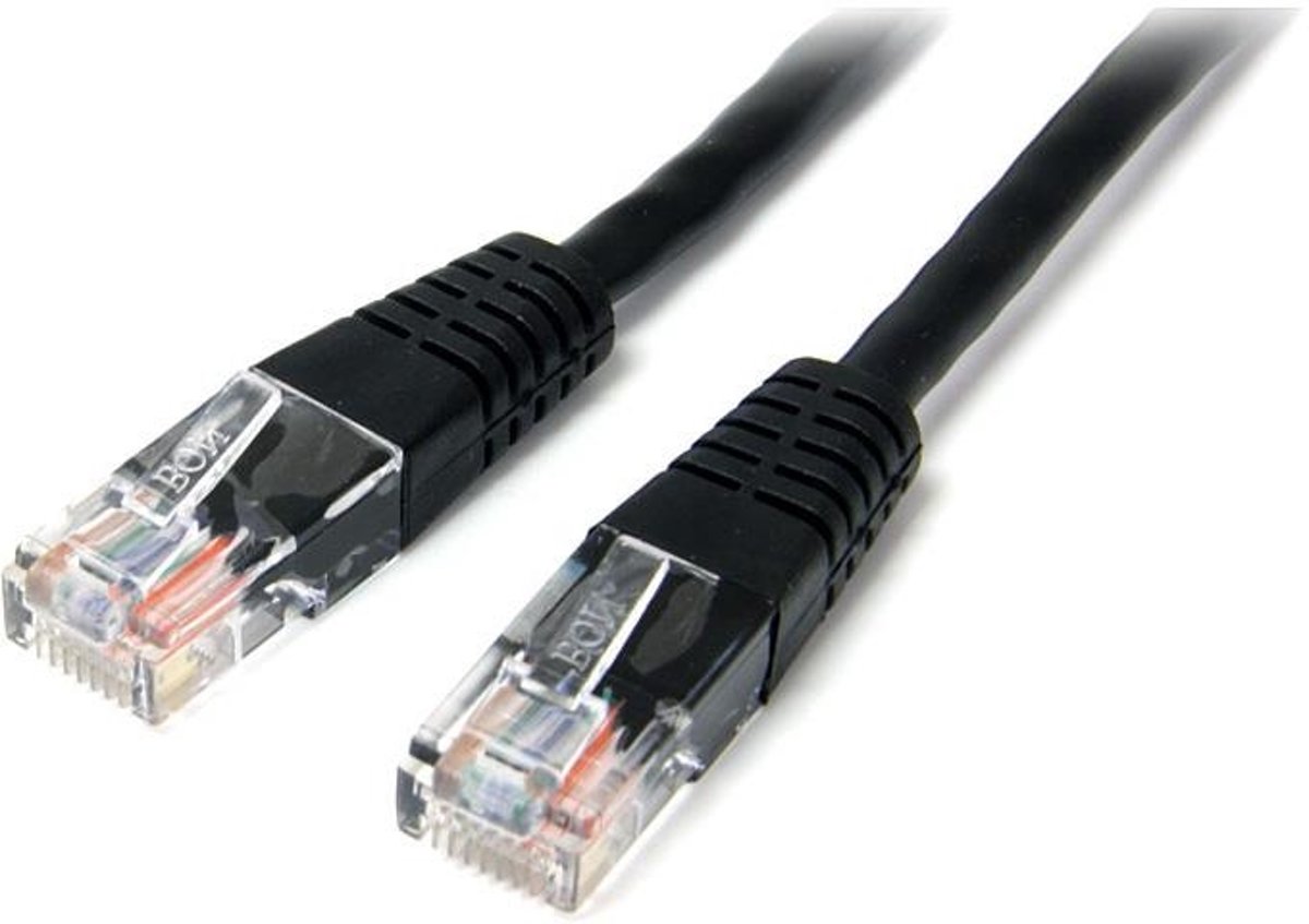 StarTech.com 15 m Cat5e Gegoten RJ45 UTP Netwerkkabel Zwart