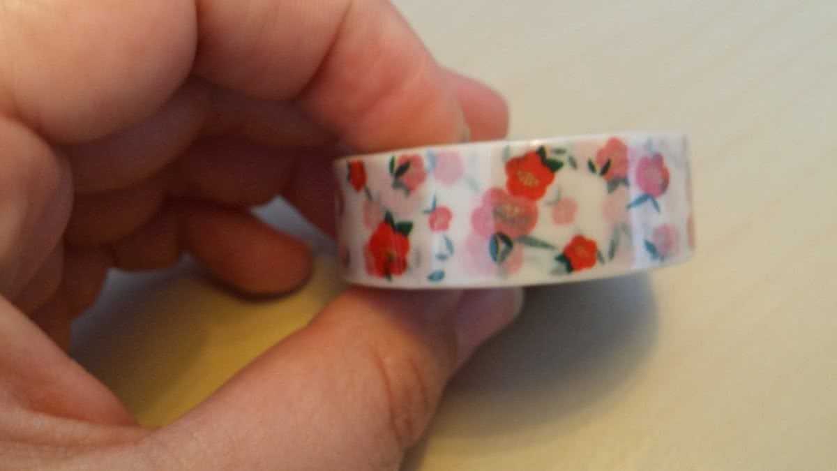 Washi Tape 10m Bloem Wit met Rode Bloempjes Verspreid