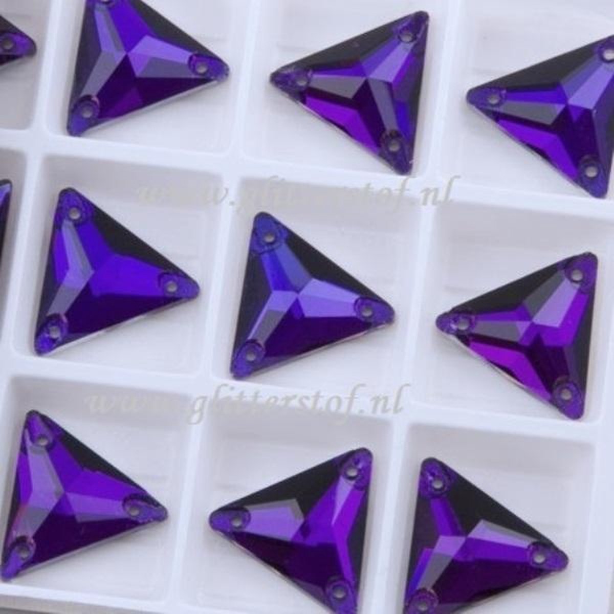 Opnaai Strass  steentjes, Triangle Purple Velvet, Sew on Stone, 3 holes Flatback Rhinestones, Strass Triangle 16mm 18st