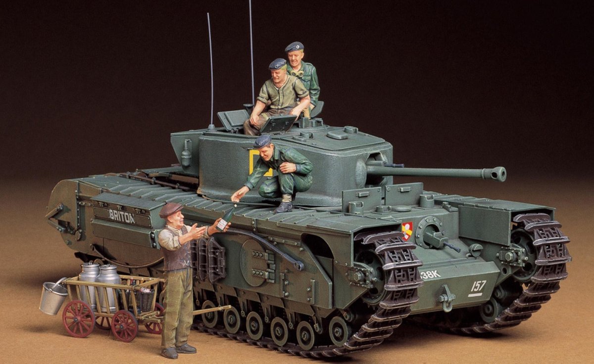 Tamiya British Churchill Mk.VII - Infantry Tank Mk.IV + Tamiya lijm