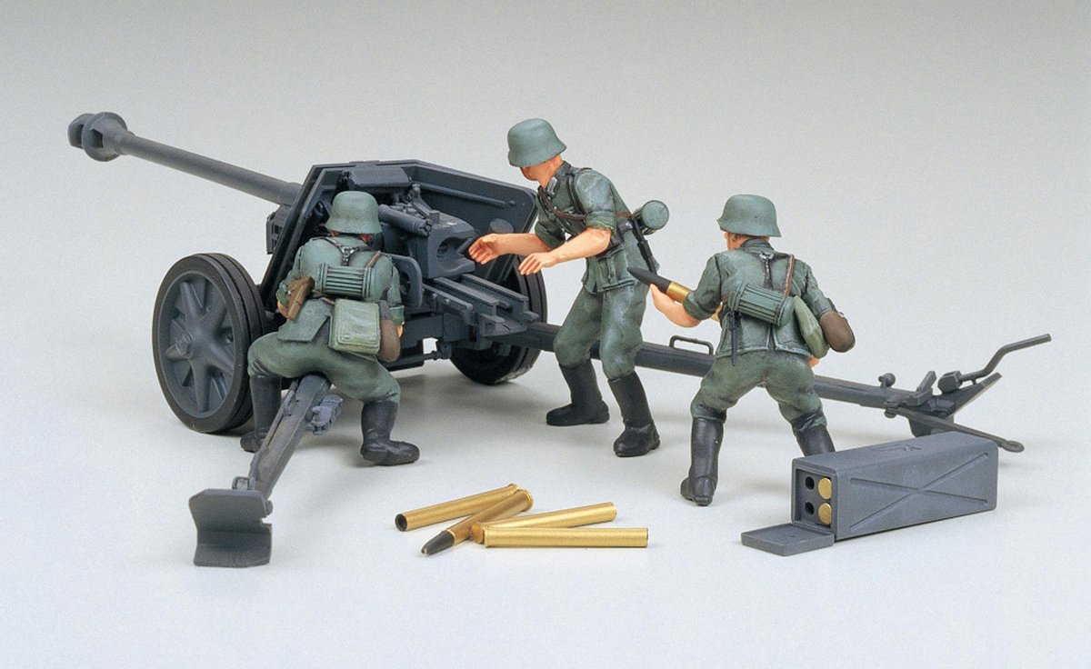 Tamiya German 75mm Anti-Tank Gun + Ammo by Mig lijm