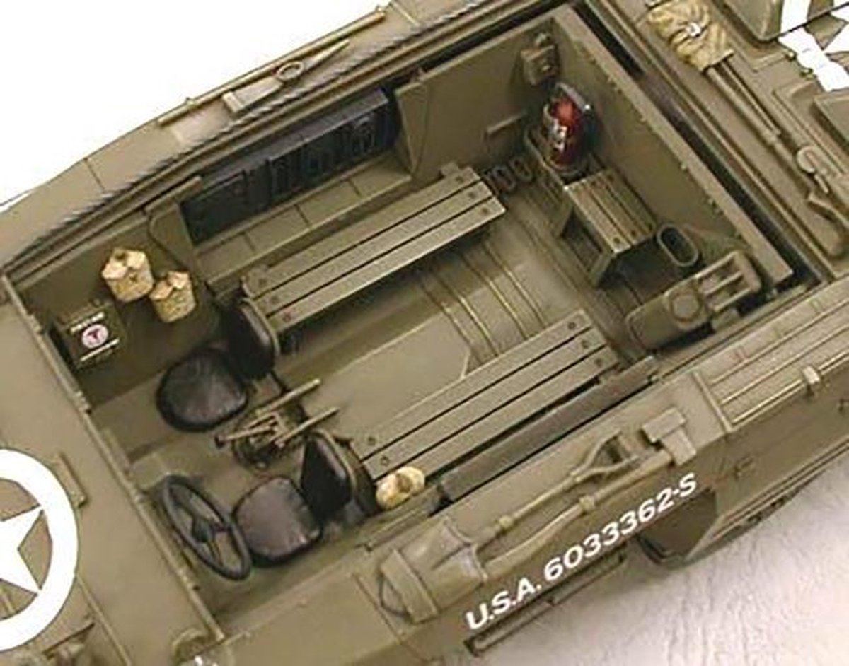 Tamiya U.S. M20 Armored Utility Car + Tamiya lijm