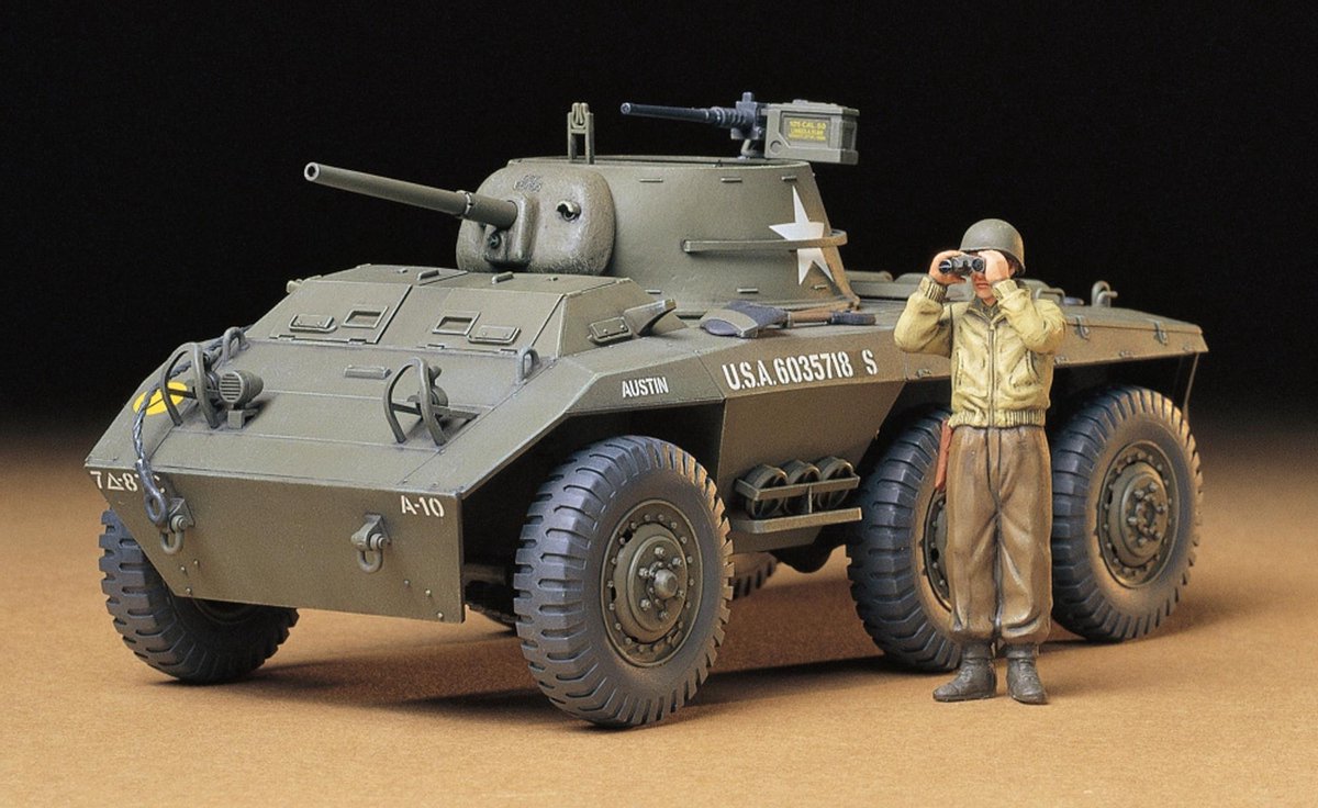 Tamiya U.S. M8 Light Armored Car Greyhound + Tamiya lijm